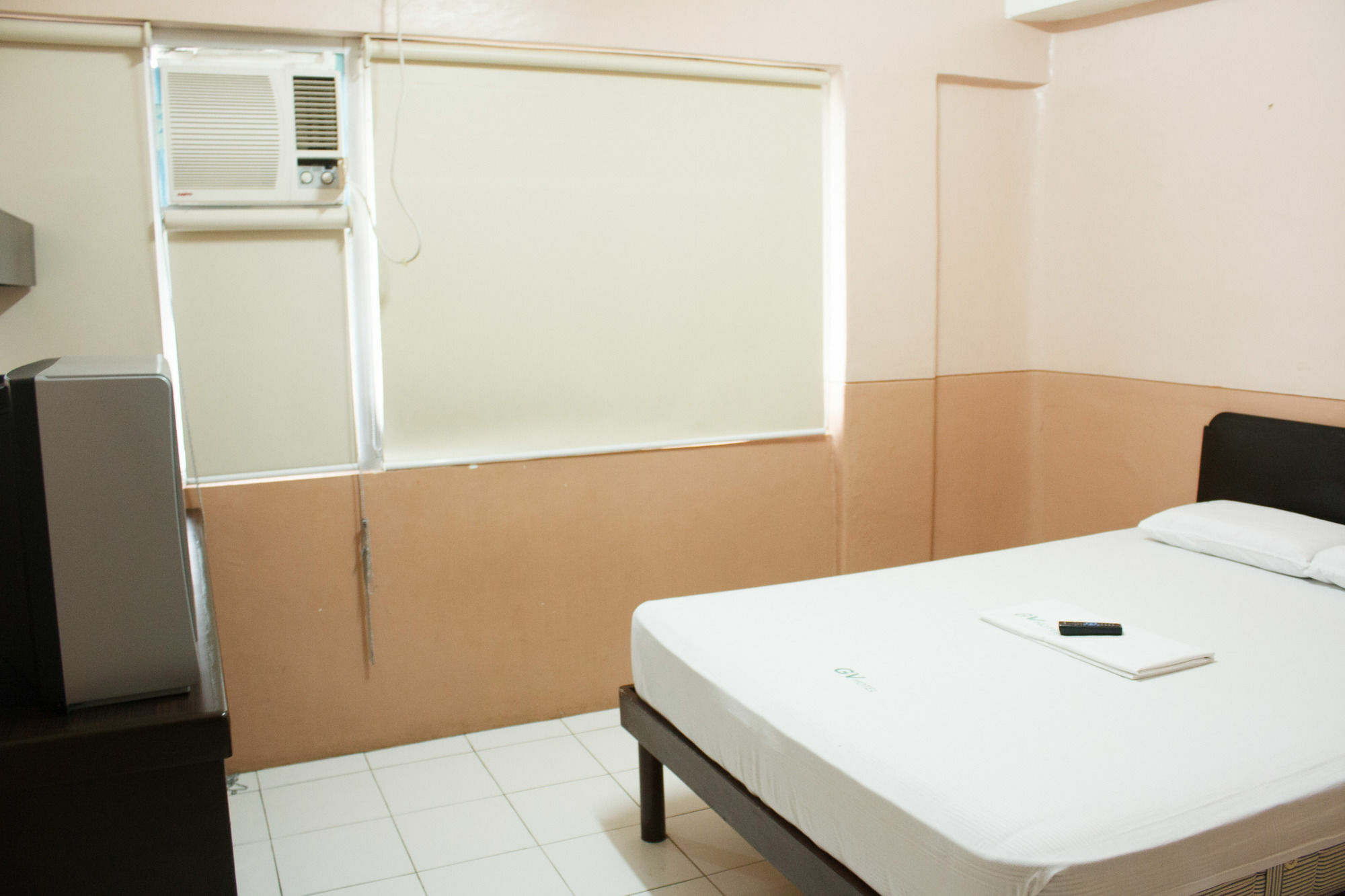 GV Hotel - Naval Biliran Buitenkant foto