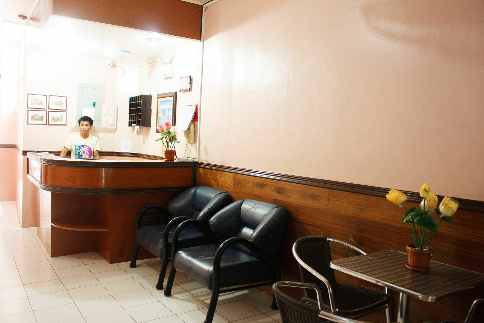 GV Hotel - Naval Biliran Buitenkant foto